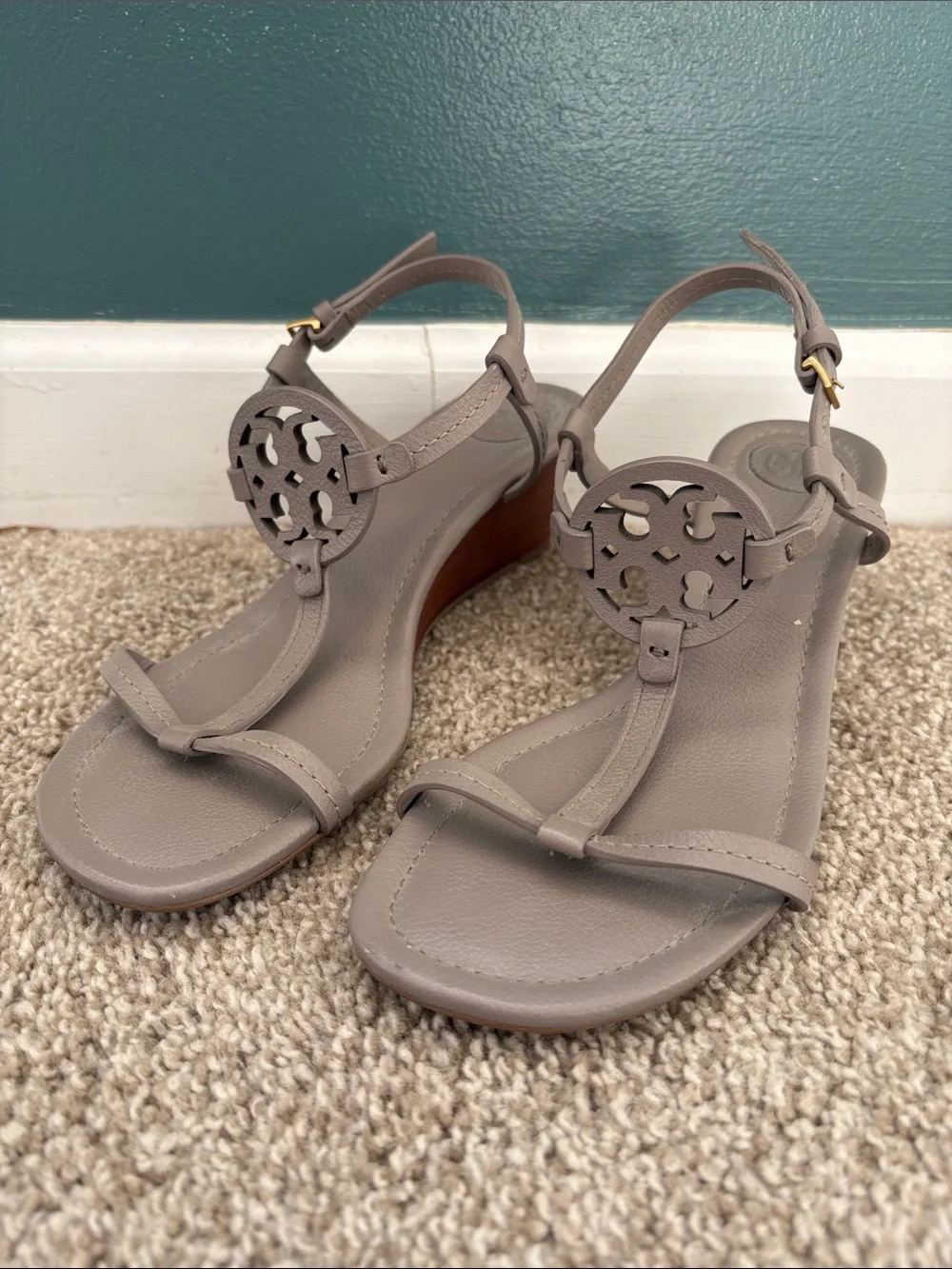 Tory Burch Mini Miller Women's 60mm Wedge Sandal Dust Storm Gray